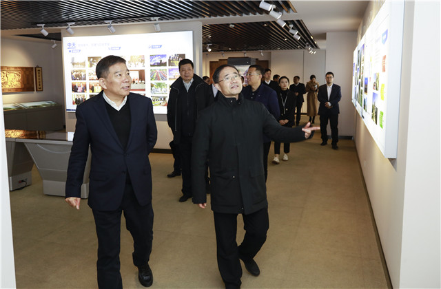 �㽭ʡί��ί������ί����������߷õ���PA��Ѷ(�й���)�ٷ���վ�عɼ����ܲ�ʱָ�� ������֡����塱�����ϵ������������Ϊ��ҵ��ʵ�¡������ʵ����