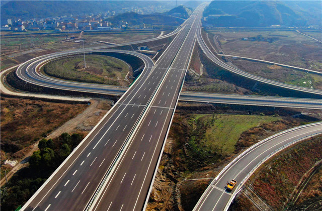 ��ͨ���ź����ƳǸ�����������Ŀ���ܶι����ٻ��й���·������߹����������������