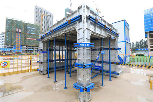 3 ������Ͻ�ģ��ʩ������.jpg